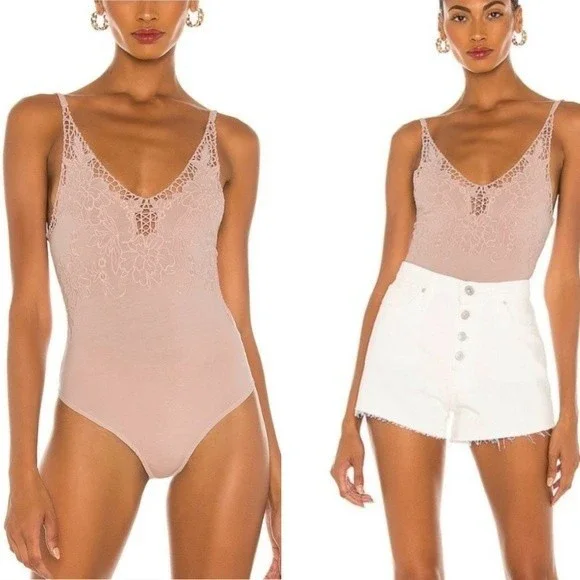 Free People Lea Bodysuit Pink Tank Sleeveless Lace Floral Sz M - Picture 1 of 10